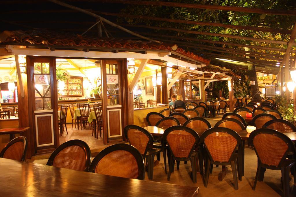 Ilha Deck Hotel Ilhabela Kültér fotó